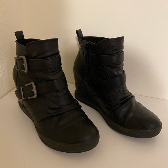 Call it Spring wedge booties (New) - Picture 2 of 4